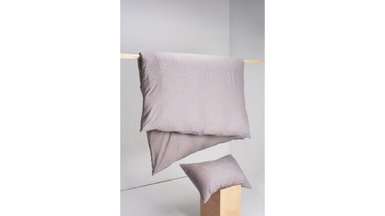 Dimma rúmföt Jacquard ljósgrá 140x200