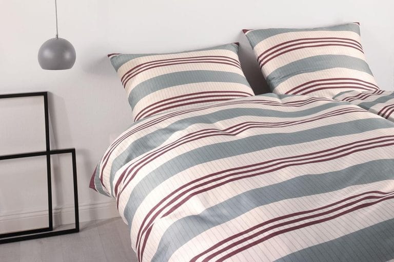 Elegante rúmfot Comfort 1476-1 140x200