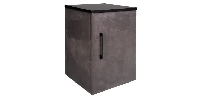 Magnifique náttborð m. við Noubuk 16 hægri