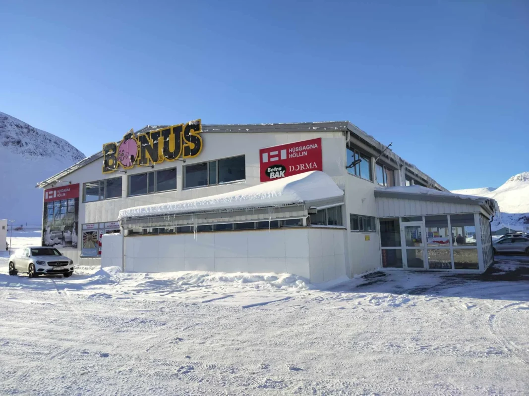 Betra Bak, Skeiði 1 Ísafjörður