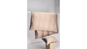 Dimma rúmföt striped beige 140x200